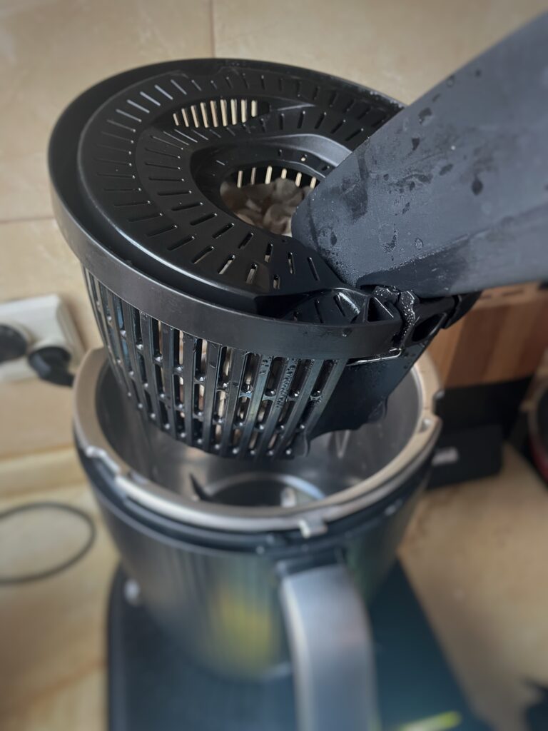 wyciąganie koszyczka kopystką